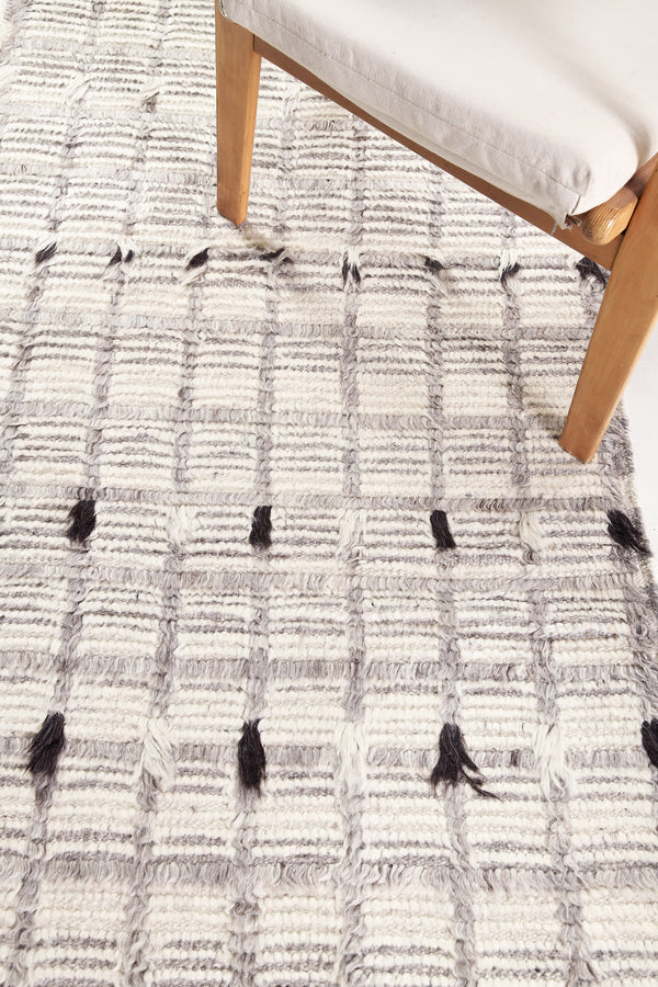 Amihan Runner, Sahara Collection, Metro - narrow runner - close-up of weave texture and pile [#2]