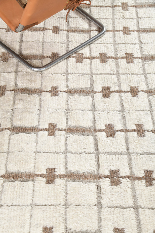 Modern Rug Image 5292 Ibis, Sandpiper Collection