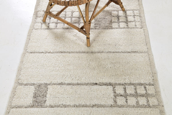 Modern Rug Image 5841 Katabatic Runner, Haute Bohemian