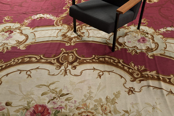 Antique Empire Aubusson MO53 - detailed border and fringe