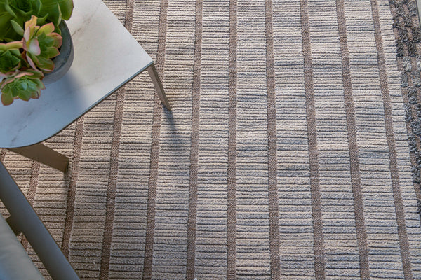 Modern Rug Image 1469 Baragsen, Nasim Collection