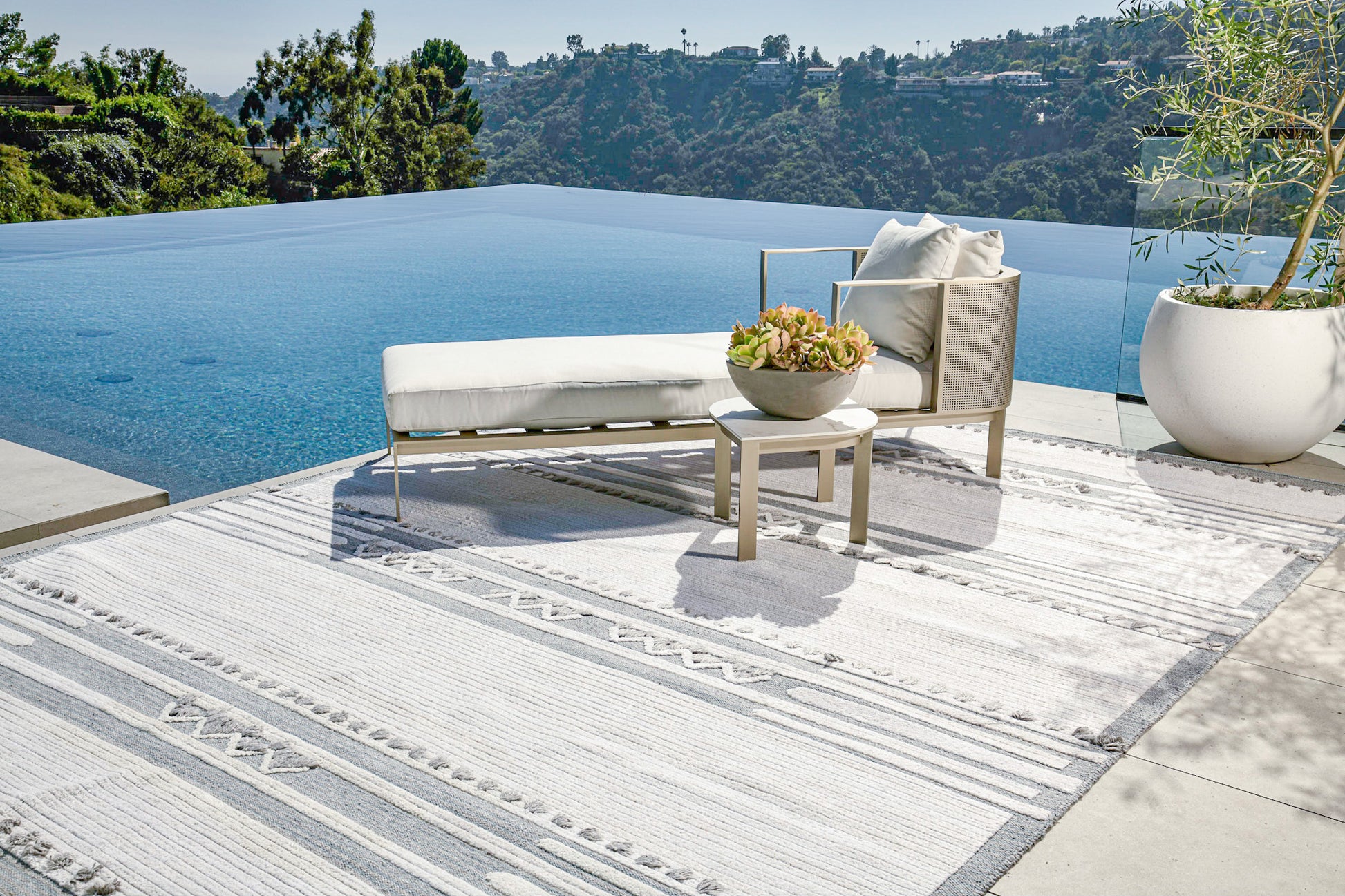 Modern Rug Image 1516 Barbera, Nasim Collection