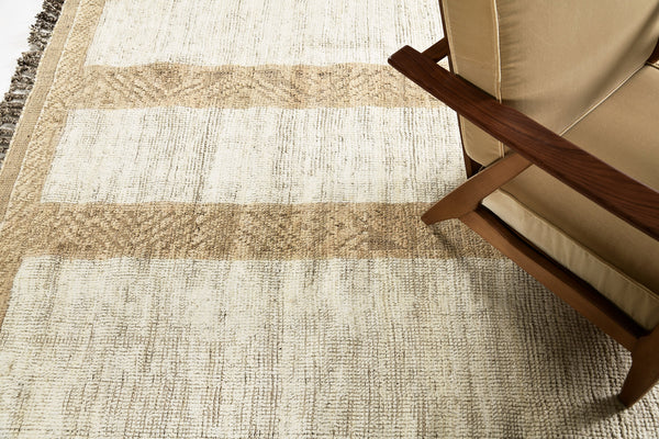 Modern Rug Image 566 Amastan, Nomad Collection