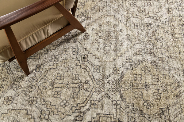 Nishat Seasons, Domicile Collection - detailed border and fringe