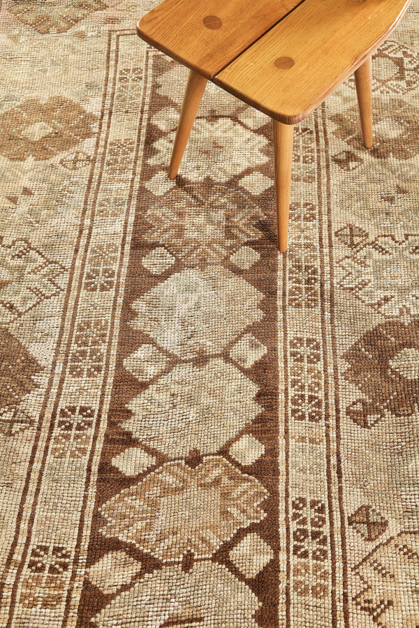Vintage Turkish Kars - hand-knotted in Turkey - close-up of weave texture and pile [#3]