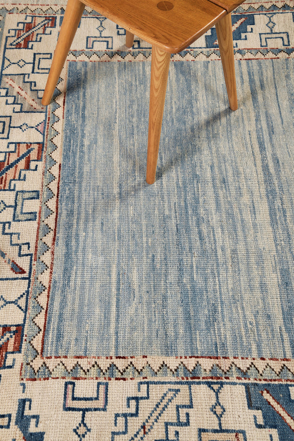 Vintage Turkish Anatolian - hand-knotted in Turkey - close-up of weave texture and pile [#26]