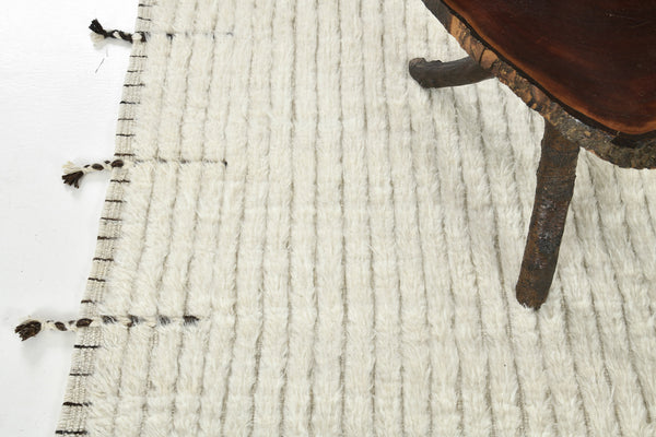 Modern Rug Image 4343 Fohn, Haute Bohemian