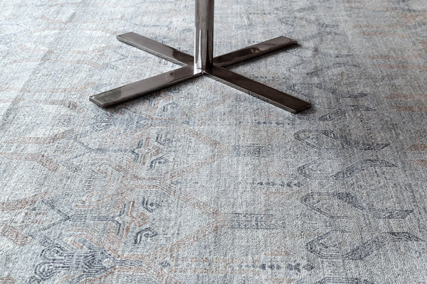 Honasuser, Allure Collection - styled in room setting