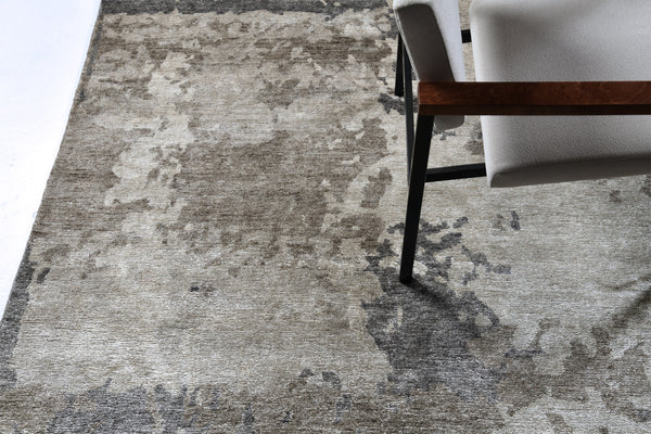 Chochinobake, Yokai Collection, Dark Taupe - detailed border and fringe
