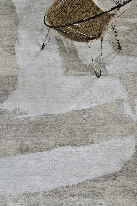 Akabeko, Yokai Collection, Taupe Ivory - close-up of weave texture and pile