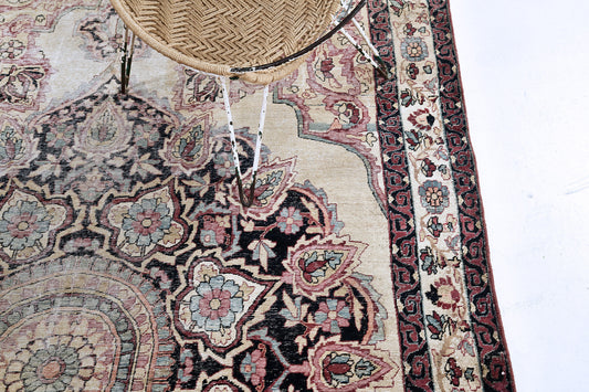 Antique Persian Kerman - close-up of weave texture and pile [#1]
