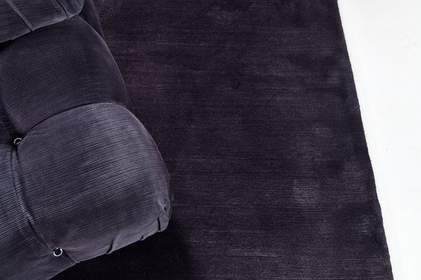 Semi Shaggy Silt, Loam Collection, Black - styled in room setting