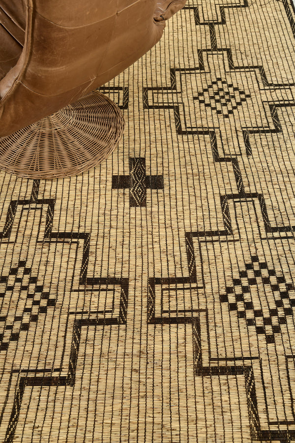 African Tuareg Mat - African handwoven - corner detail highlighting craftsmanship [#9]