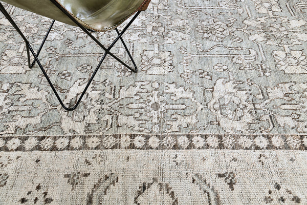 Bostam Seasons, Domicile Collection - detailed border and fringe