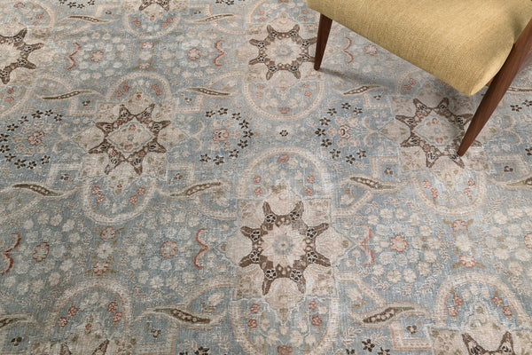 Antique Persian Mashad - detailed border and fringe [#2]