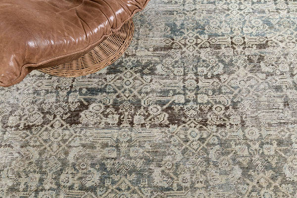 Antique Persian Sultanabad - overhead flat lay view [#2]