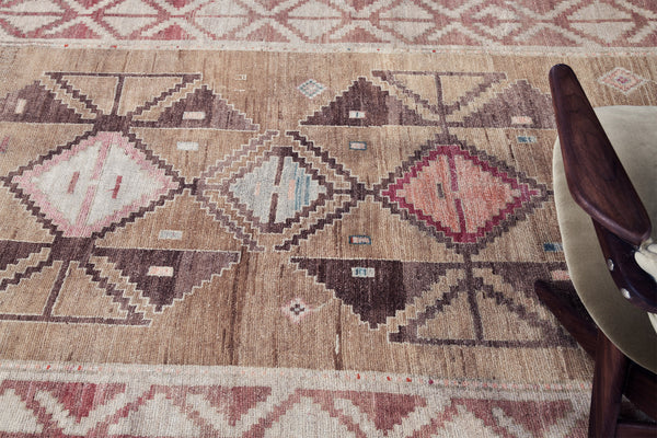 Vintage Turkish Kars Gallery Size Runner - narrow runner, hand-knotted in Turkey - full length showing color variation [#1]