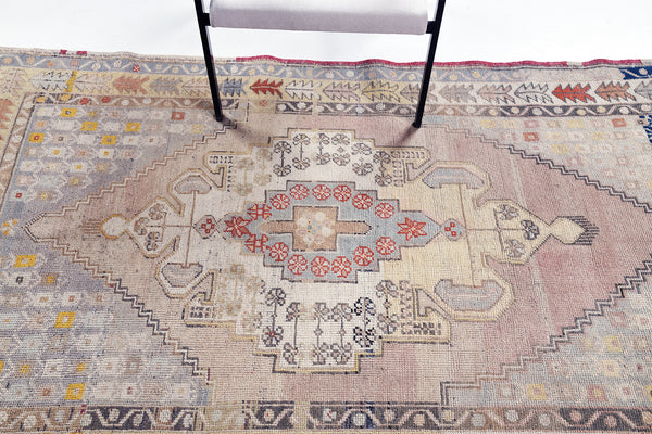 Vintage Turkish Anatolian Runner - hand-knotted in Turkey - detailed border and fringe [#34]