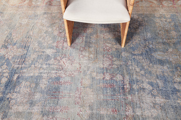 Antique Persian Mahal - close-up of weave texture and pile [#6]