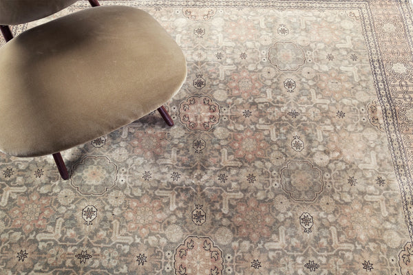 Antique Turkish Hereke - hand-knotted in Turkey - close-up of weave texture and pile [#1]