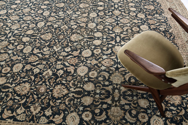 Antique Persian Mashad Rug - close-up of weave texture and pile