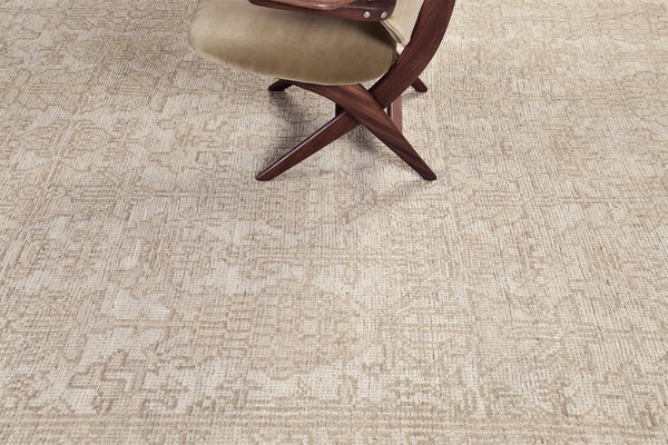 Afsaaneh, Domcile Collection - detailed border and fringe