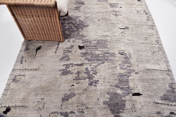 Zazate, Atlas Collection, Ivory Silver - detailed border and fringe