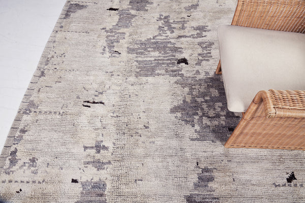 Zazate, Atlas Collection, Ivory Silver - styled in room setting