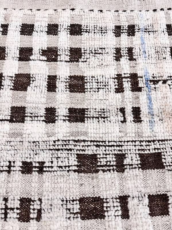 Bacatta Runner, Atlas Collection, Seasons - narrow runner - styled in room setting [#1]