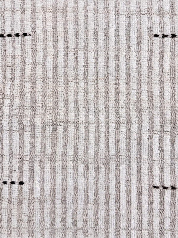 Fohn Runner, Haute Bohemian, Ivory - narrow runner - styled in room setting [#2]