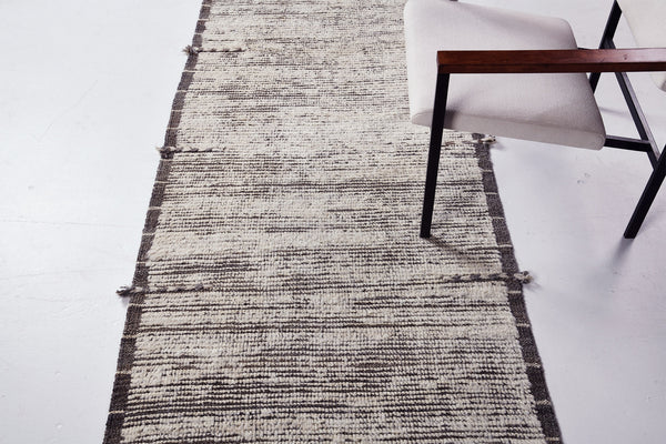 Gregale Seasons Runner, Haute Bohemian, Ivory Gray - narrow runner - detailed border and fringe [#2]