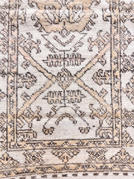 Oushak Runner, Domicile Collection