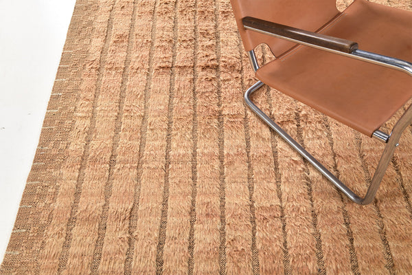 Baragsen, Nomad Collection, Bright Coral - full length showing color variation