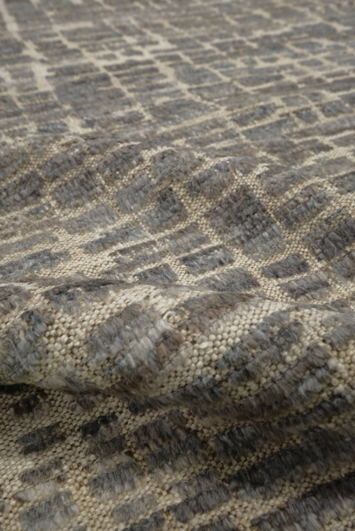 Arezqi, Atlas Collection, Natural Gray