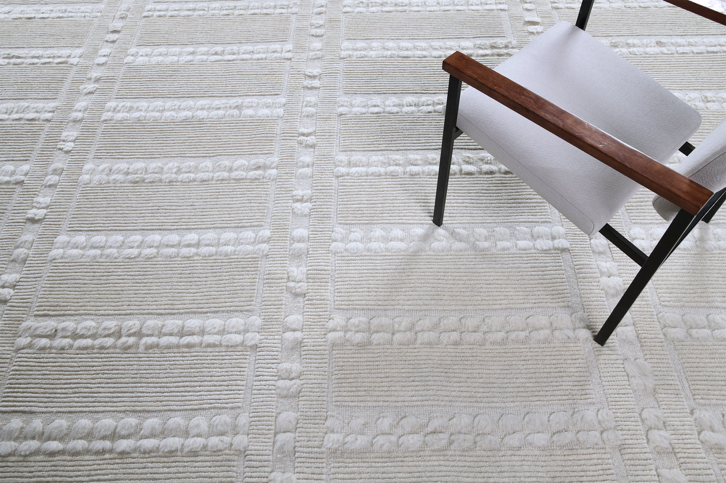 Colombard, Estancia Collection - close-up of weave texture and pile