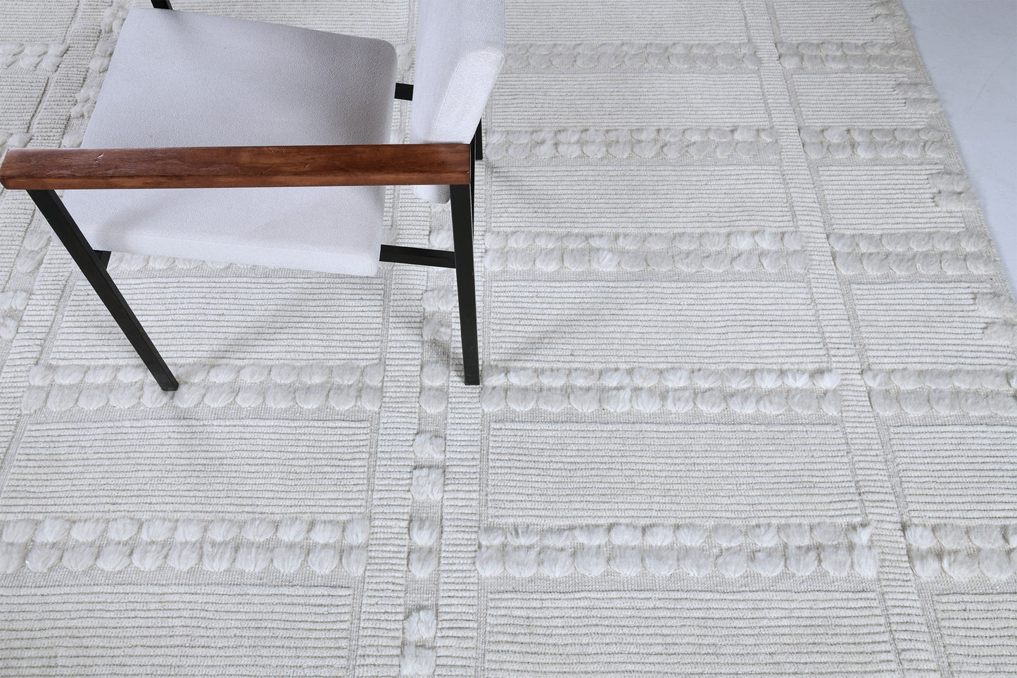Colombard, Estancia Collection - detailed border and fringe