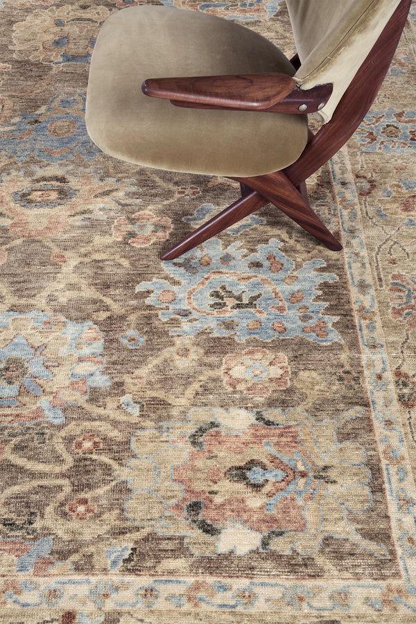 Oushak Revival - close-up of weave texture and pile