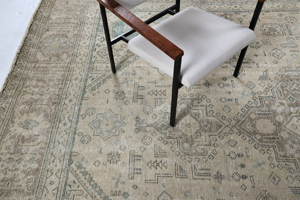Vintage Persian Tabriz - detailed border and fringe [#1]