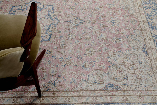 Vintage Persian Mashad - detailed border and fringe