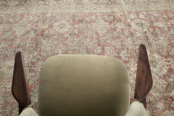 Antique Persian Mahal - close-up of weave texture and pile [#8]