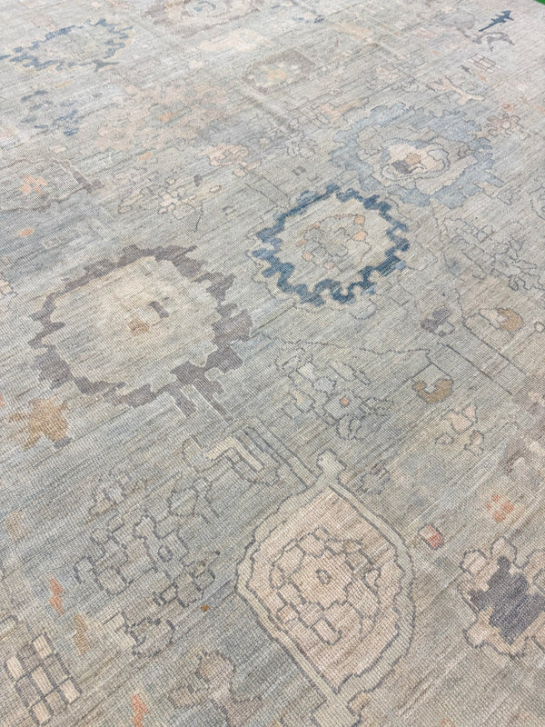 Oushak, Sultanabad Collection - overhead flat lay view [#11]
