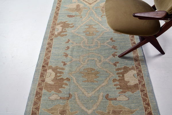 Oushak Runner, Sultanabad Collection - full length showing color variation [#5]