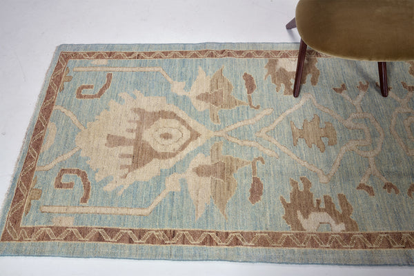 Oushak Runner, Sultanabad Collection - close-up of weave texture and pile [#5]
