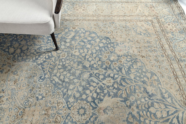 Antique Persian Tabriz - detailed border and fringe [#9]