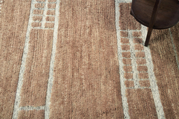 Katabatic Runner, Haute Bohemian, Ivory Rust - narrow runner - close-up of weave texture and pile [#1]