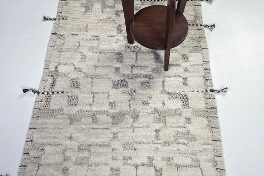 Anzade Runner, Atlas Collection