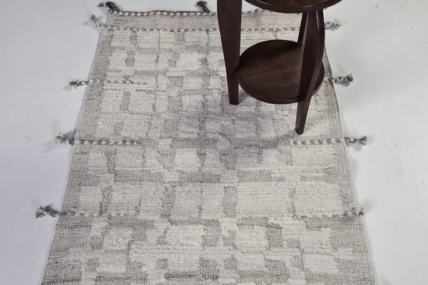 Anzade Runner, Atlas Collection, Ivory - narrow runner - close-up of weave texture and pile [#2]