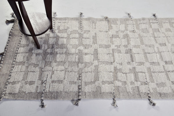 Anzade Runner, Atlas Collection, Ivory - narrow runner - detailed border and fringe [#2]