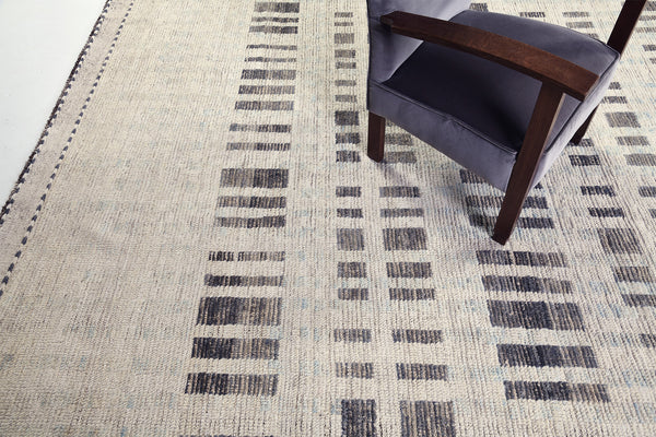 Iken, Kust Collection, Hazy Gray - close-up of weave texture and pile