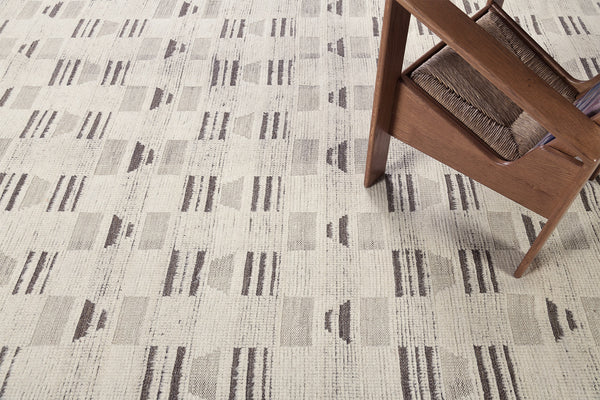 Fisilda, Nomad Collection, Ivory Natural - full length showing color variation [#2]